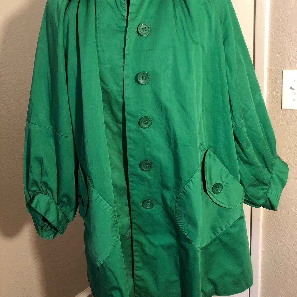 French connection woman’s size 6 green jacket